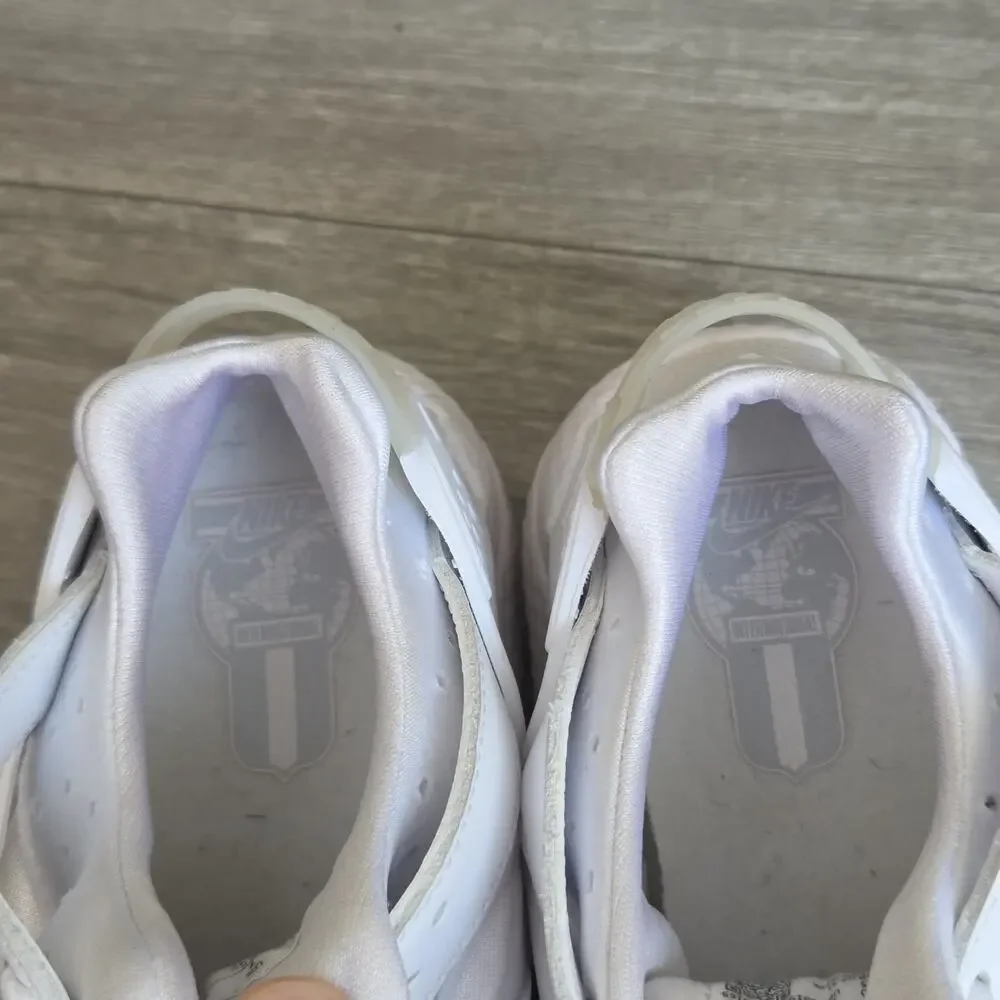 B2 Nike Air Huarache Triple White Women's US 7 Running Shoes (DD1068-102)